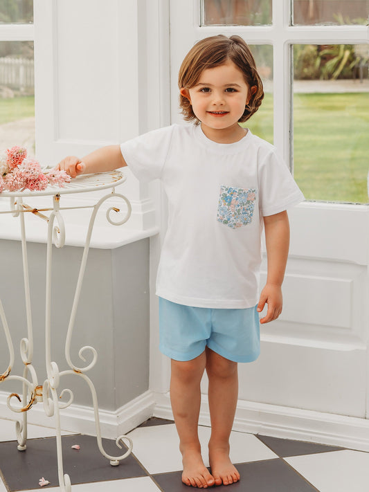Boys white crewneck pocket T-shirt with a small colorful floral-print chest pocket
