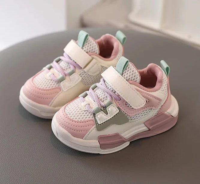 Little on sale girls trainers