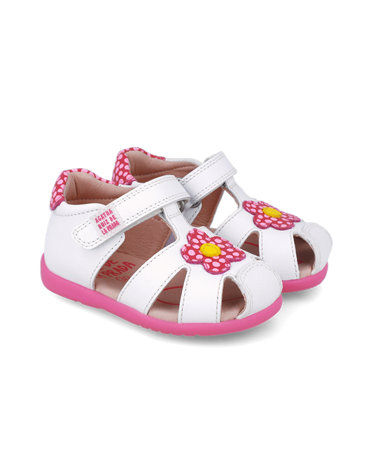 Agatha Ruiz de la Prada Toddler White Flower Sandal