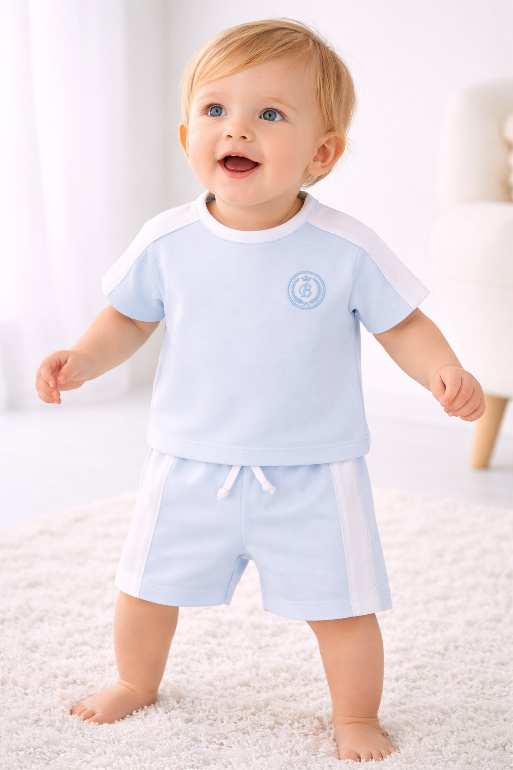Light blue baby T-shirt and shorts set, chest logo, drawstring waist