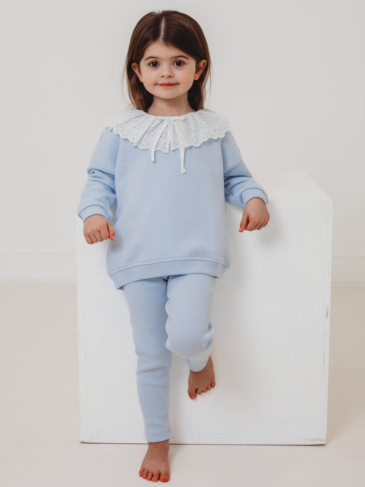 Kids light-blue top and ribbed leggings set with lace frill collar
