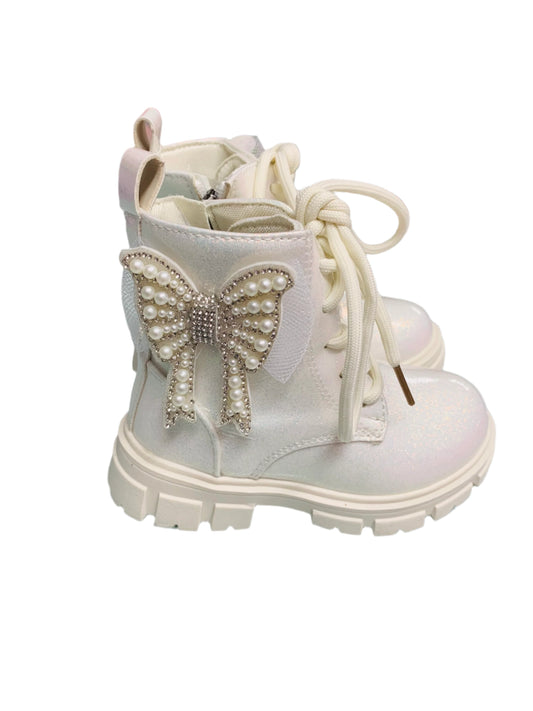 Girls Silver Pearl Butterfly Boots