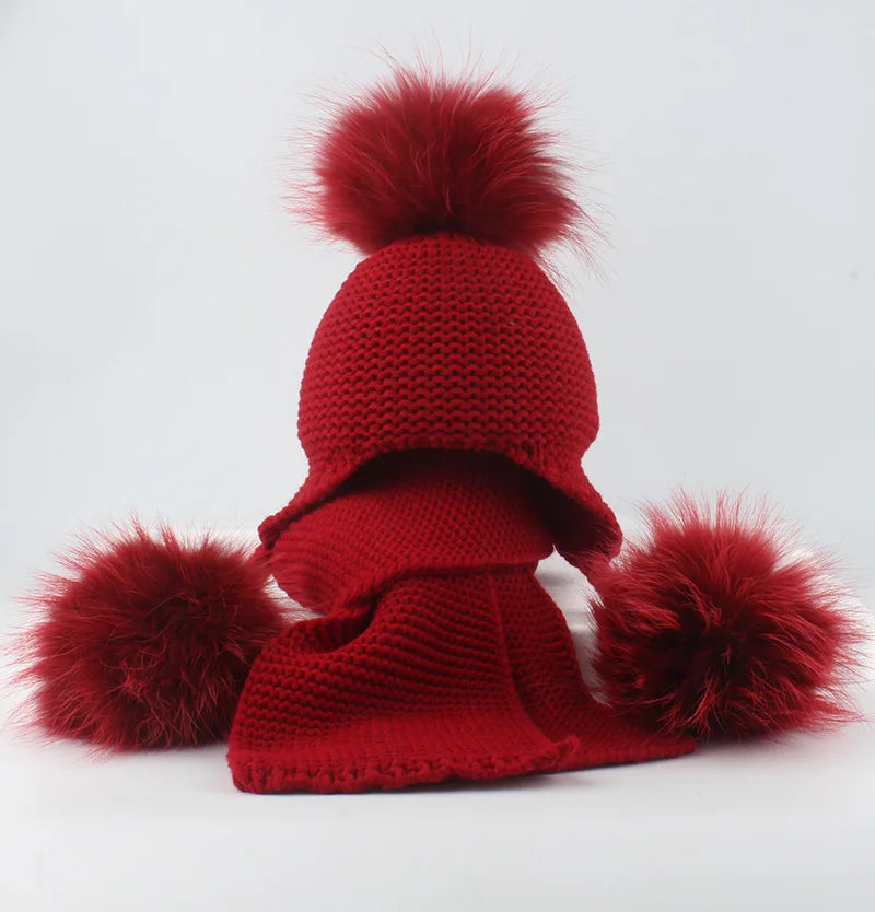 Raccoon Hat & Scarf Set Wine Single Pom