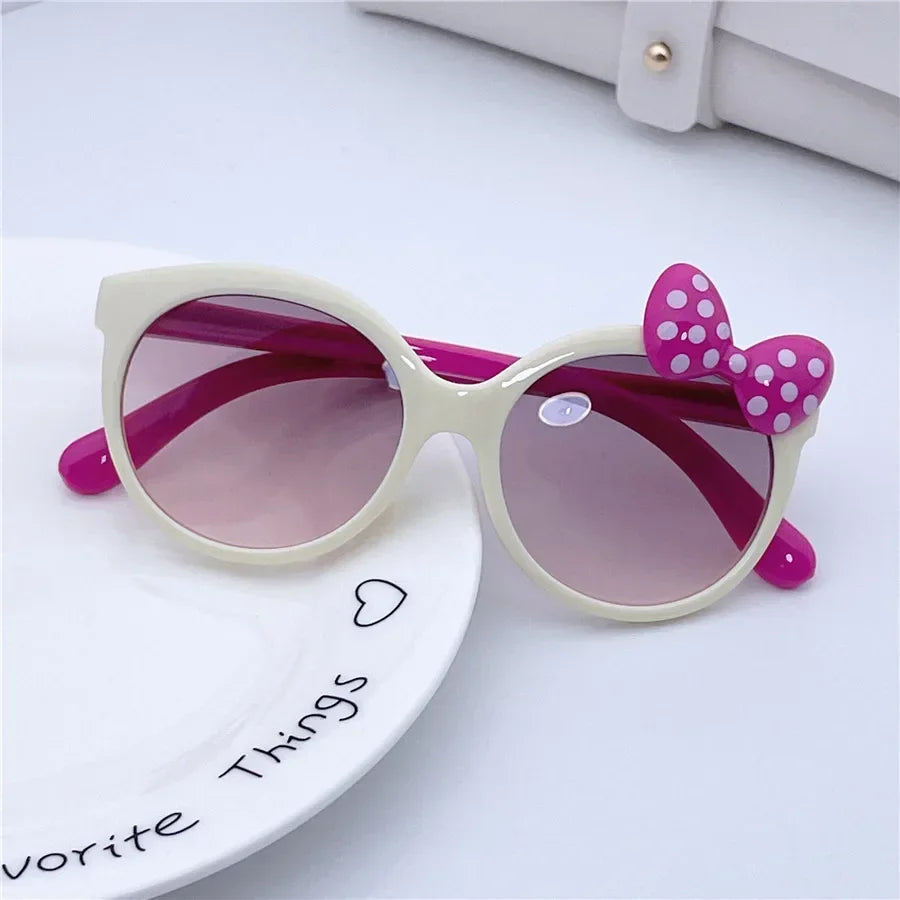 Girls' Sunglasses with Cute Bow Motif – Choice of Colors