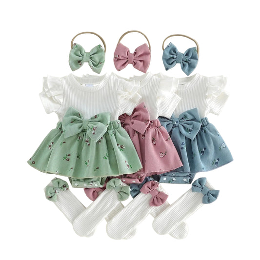 Romper-Kleid-Set mit Blumenprint, Schleifen-Headband und Söckchen: Salbeigrün, Blush & Blau