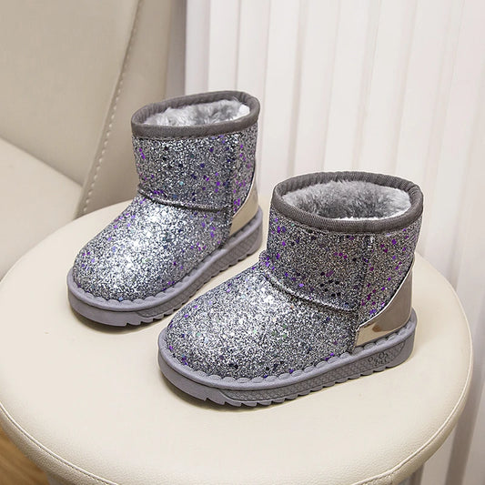 Kids silver glitter snow boots with thick faux-fur lining and cushioned sole