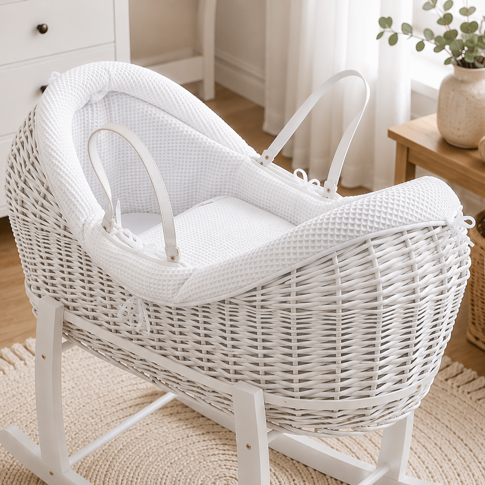 White waffle Moses basket bedding set with quilt and padded bumper, fitted cover pads