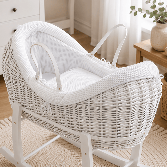 White waffle Moses basket bedding set with quilt and padded bumper, fitted cover pads